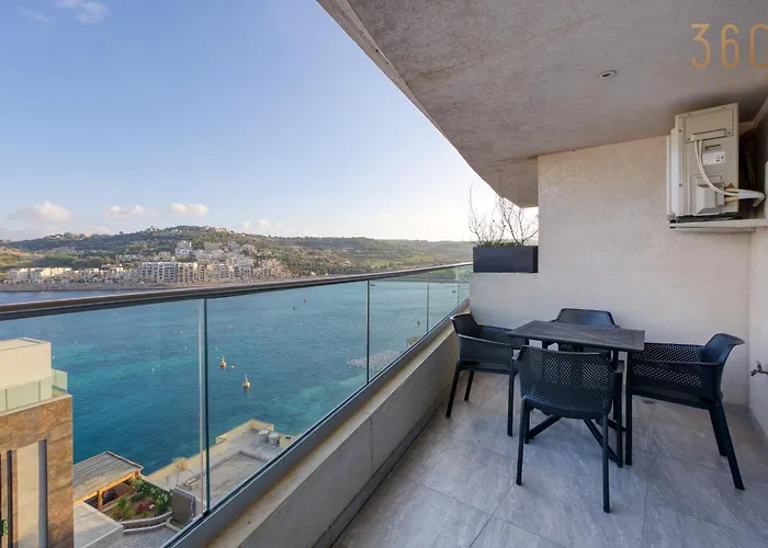 Waterfront 3Br Home, With Private Balcony In Xemxija By 360 Estates